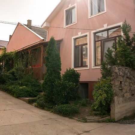 Кімнати В Центрі Ξενοδοχείο Uzhhorod Εξωτερικό φωτογραφία
