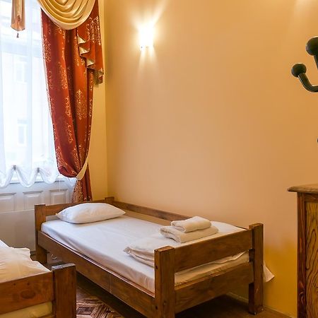 Кімнати В Центрі Ξενοδοχείο Uzhhorod Εξωτερικό φωτογραφία